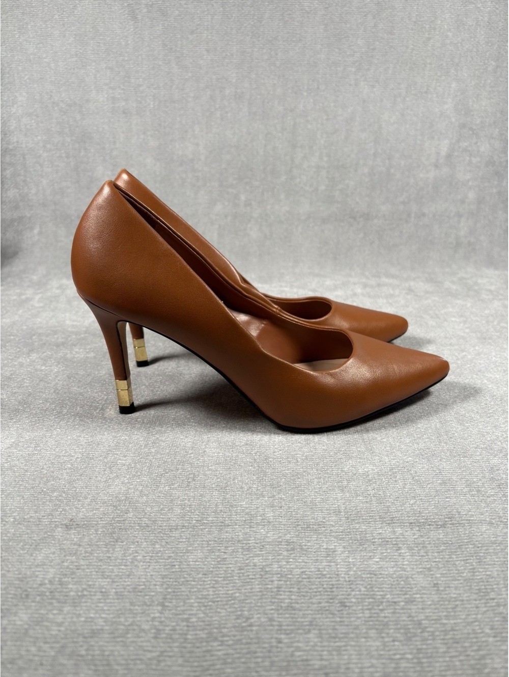 ALDO Stessy Cognac Leather Pointed Toe Stiletto Pumps Gold Tip Heels 7.5